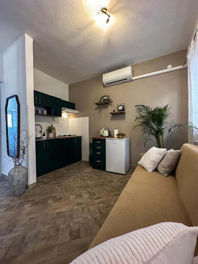 Apartments Dent 乌马格 外观 照片